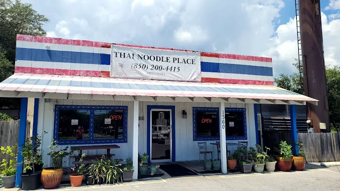 Thai Noodle Place 8