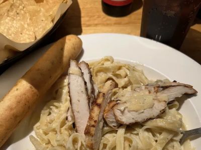 Applebee's Grill + Bar 0