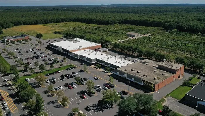 Wading River Shopping Center 3