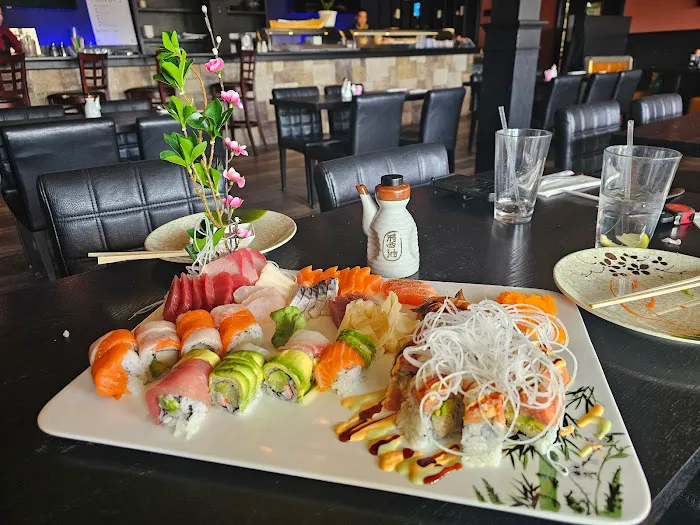 ISLAND SUSHI 6