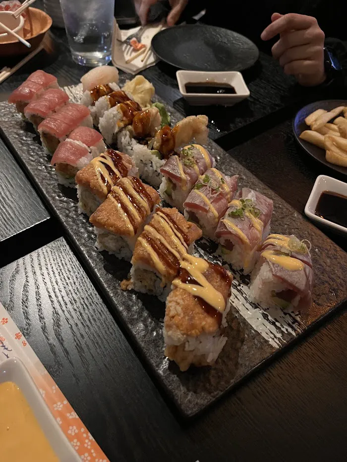 ISLAND SUSHI 10