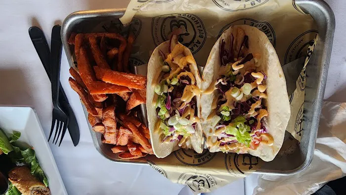 Baja Boathouse 8