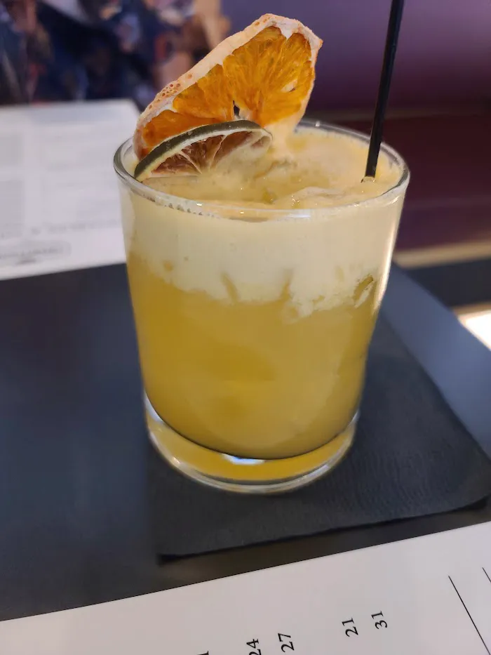 29 Markle Ct Restaurant & Lounge 10