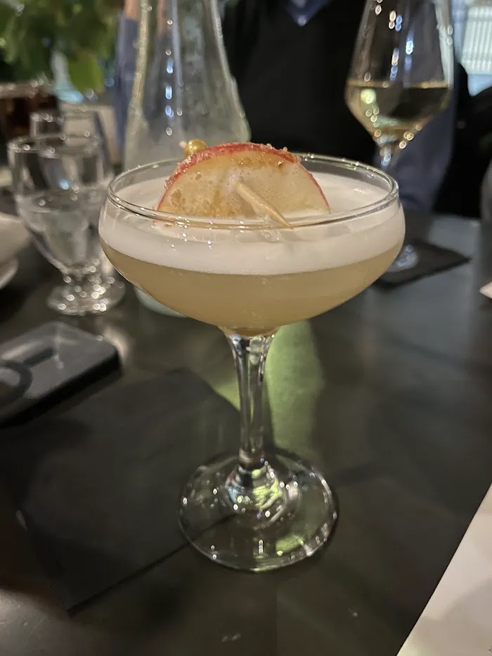 29 Markle Ct Restaurant & Lounge 5