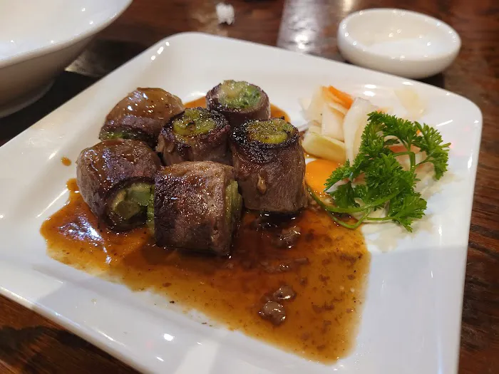 Dozo Asian Bistro & Sushi 10
