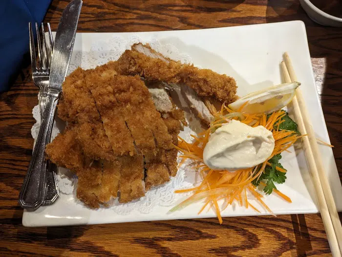 Dozo Asian Bistro & Sushi 7