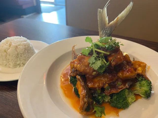 Thai Basil Destin 1