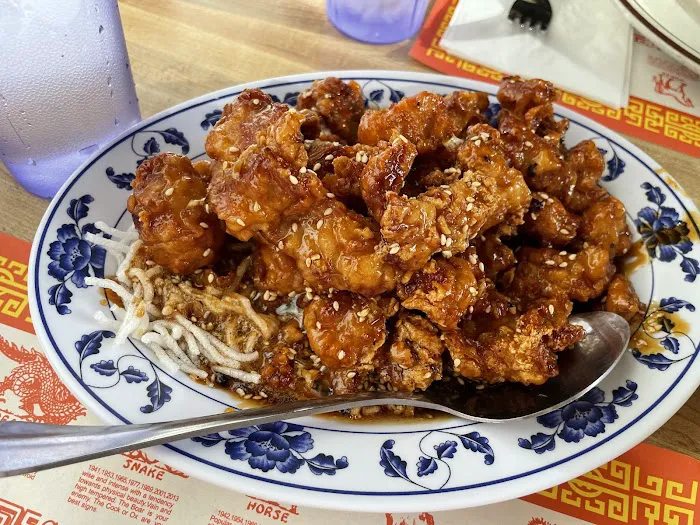 Peter's Chinese Cafe 3