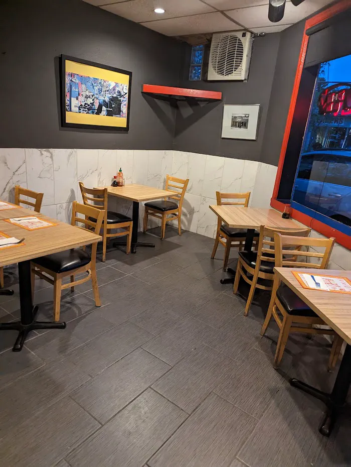 Peter's Chinese Cafe 10