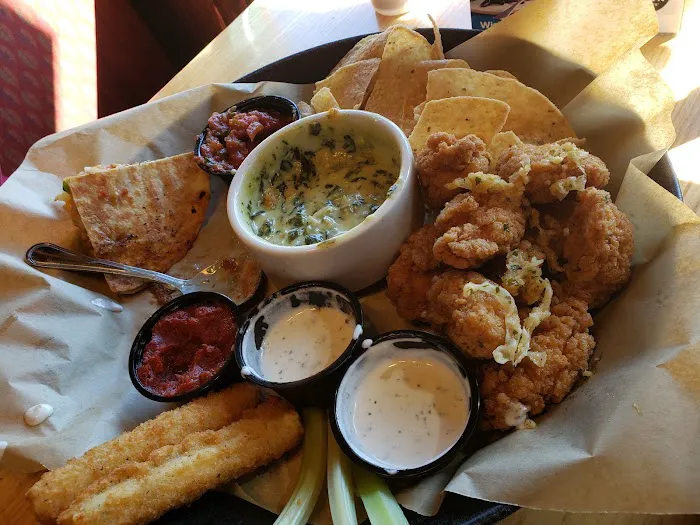 Applebee's Grill + Bar 4