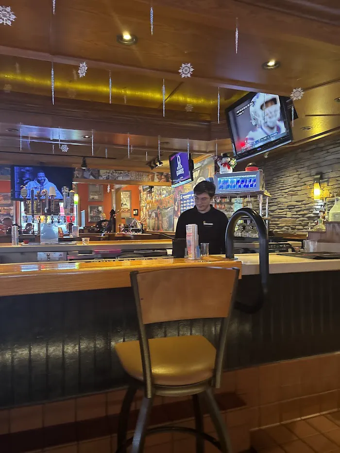 Applebee's Grill + Bar 7