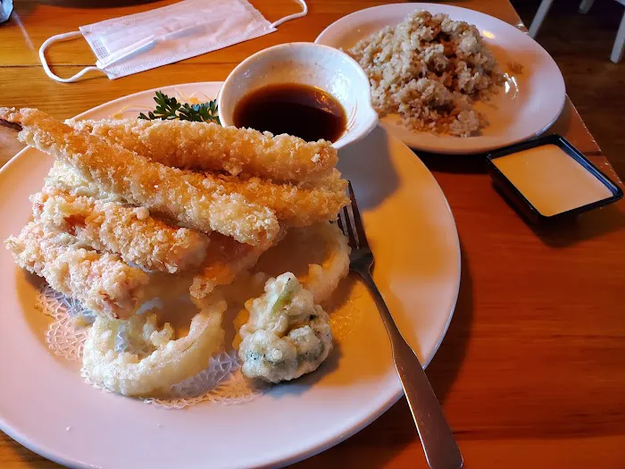 FUJI SUSHI & JAPANESE STEAK HOUSE 4