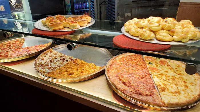 Artani’s Pizzeria - Rome 9
