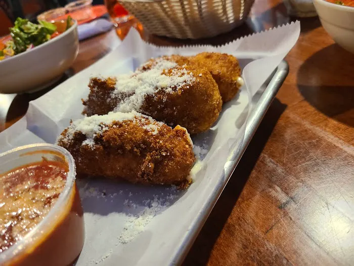 DeSalvo's Catering and Restaurant 6