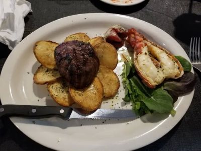 DeSalvo's Catering and Restaurant 0