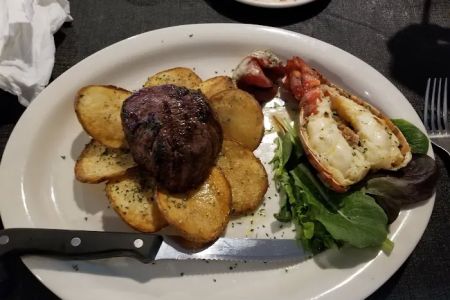 DeSalvo's Catering and Restaurant