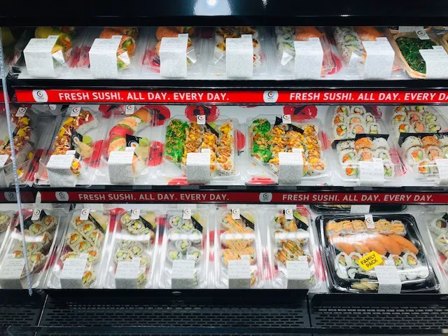 SNOWFOX Sushi 9