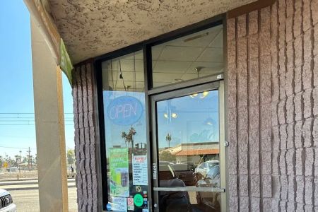 KWAN & WOK CHINESE FAST FOOD