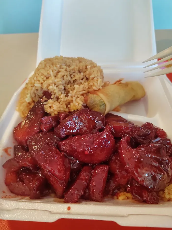KWAN & WOK CHINESE FAST FOOD 10