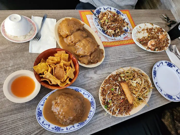 Wong's Chinese Dining 8