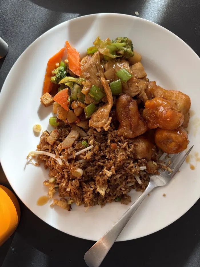 New Silver Dragon Chinese Restaurant 1