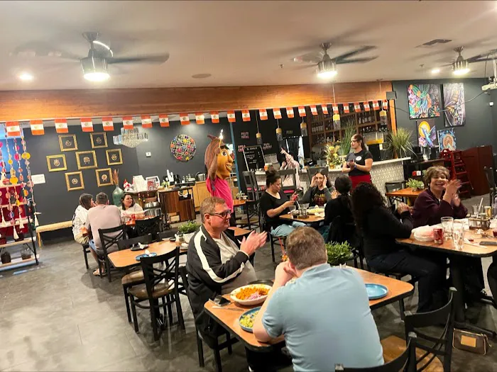 El Chullo Peruvian Restaurant 4
