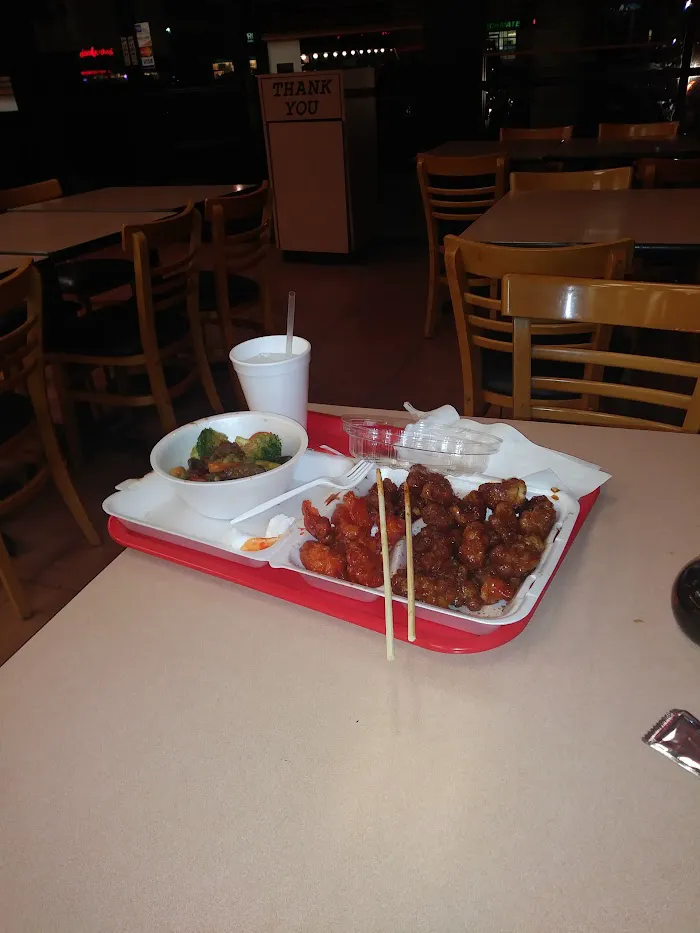 Chen and Wok Express 6