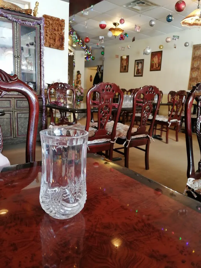 Aroma Royal Thai Cuisine 8