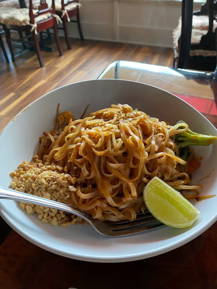 Aroma Royal Thai Cuisine 5