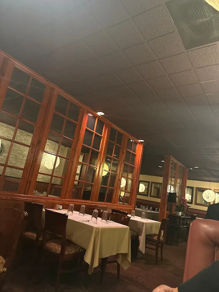Chin's Gourmet 10