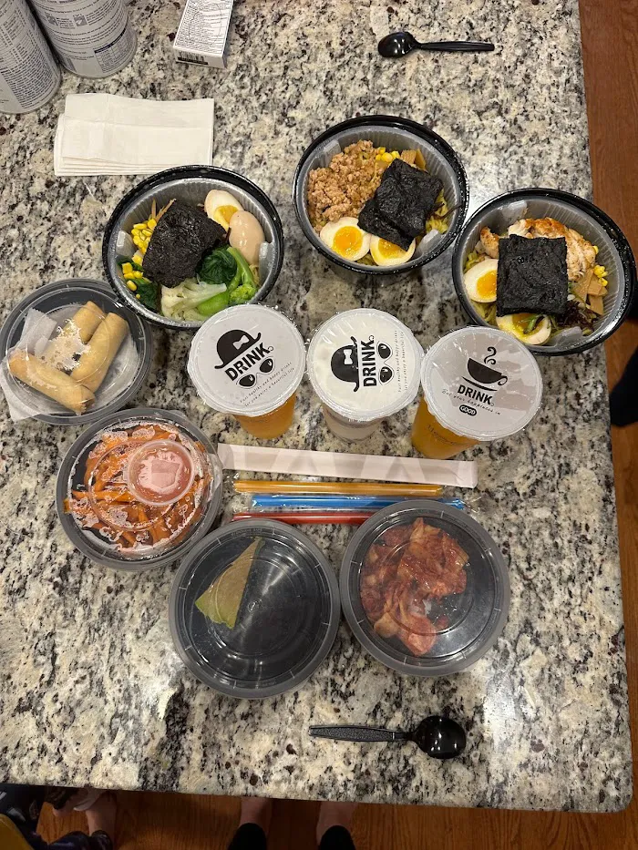 Hoolala K-Chicken & Ramen House 10