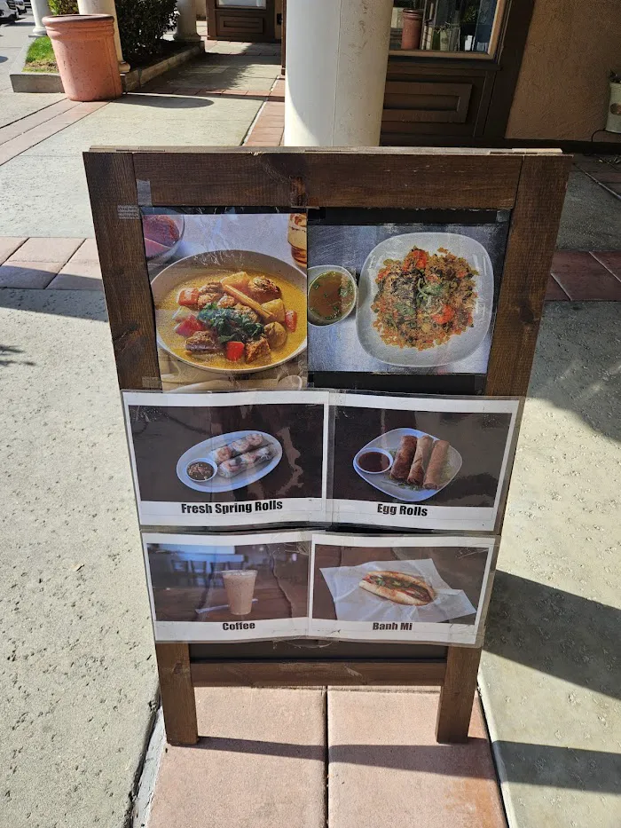 Oh My Pho! 6