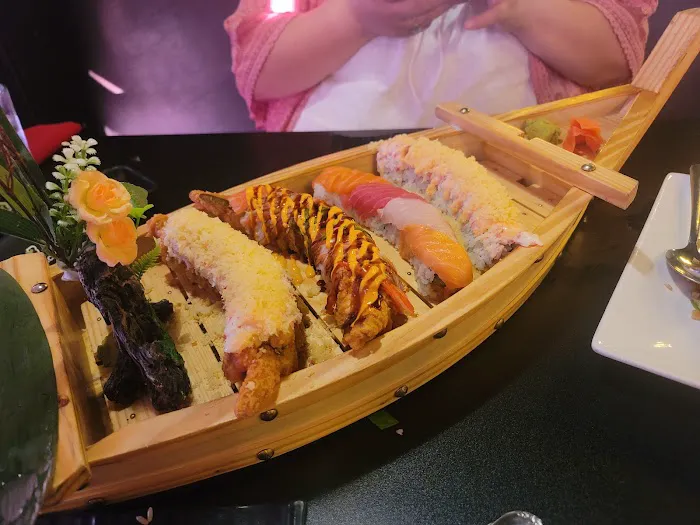Rising Sun Sushi and Fusion Restaurant 1