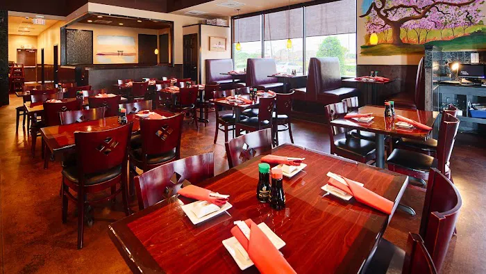 Rising Sun Sushi and Fusion Restaurant 8