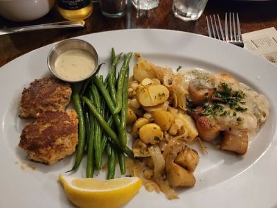 3rd & Ferry Fish Market 0