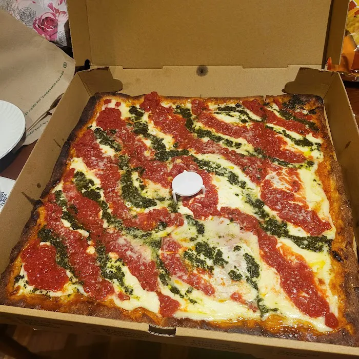 Pino's Pizzeria 10
