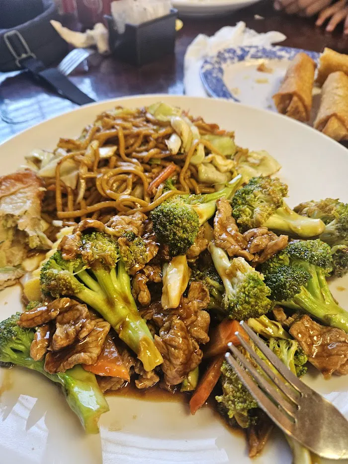 Yummy Kitchen Chinese and Juicy Seafood 8