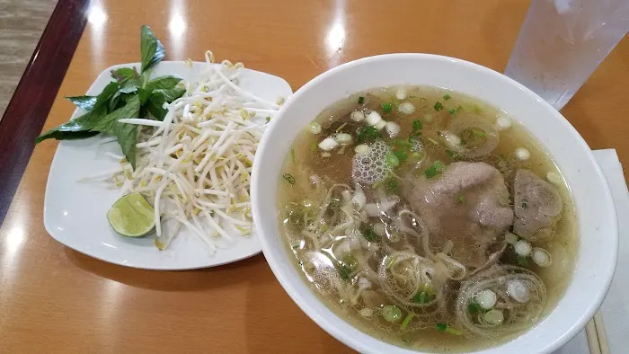Vietnamese Noodle House 3