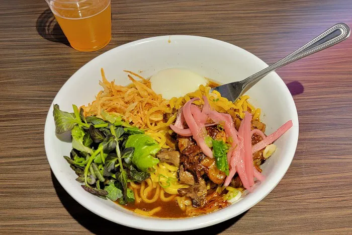 Mister Lee's Noodles 1