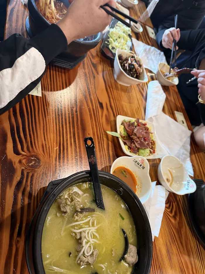 十秒到云南过桥米线 Crossing Bridge Rice Noodle 9