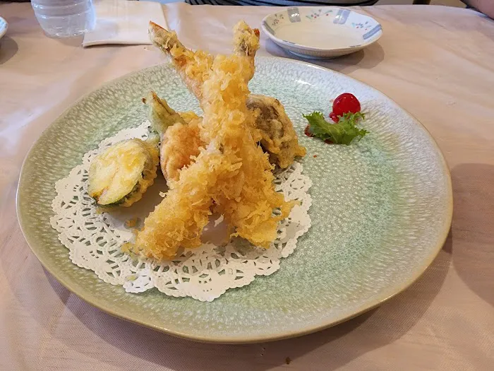 Sakura Sushi 2