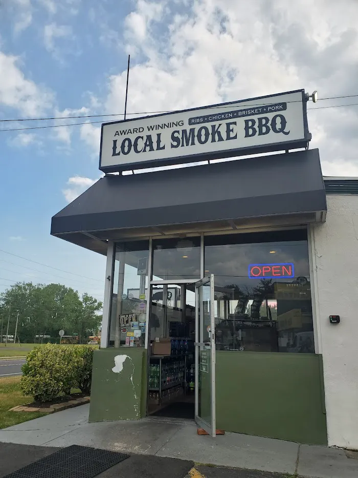 Local Smoke BBQ - Neptune City 3