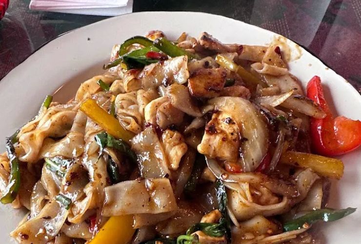 Bamboo Leaf Thai Eatery 0