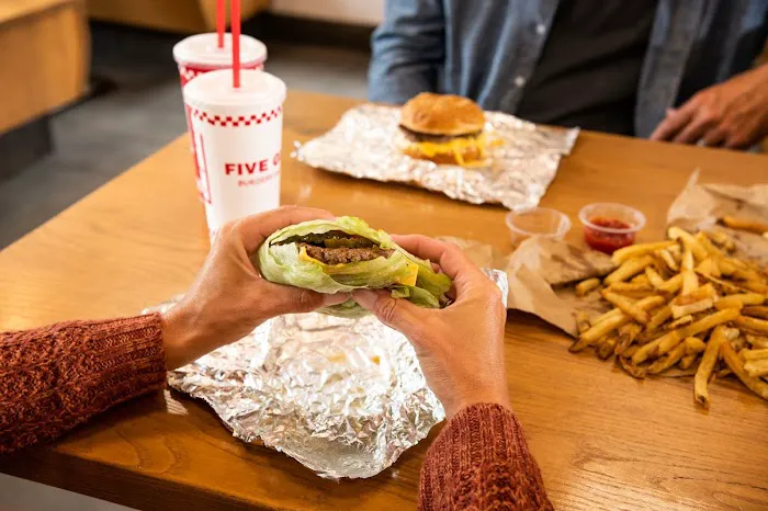Five Guys 6
