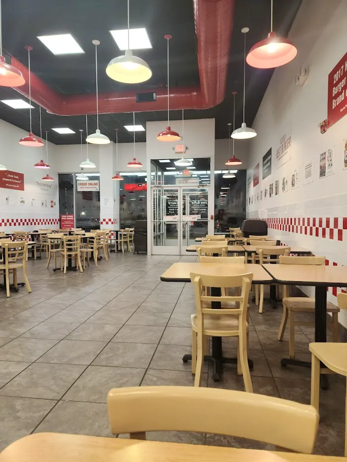 Five Guys 8