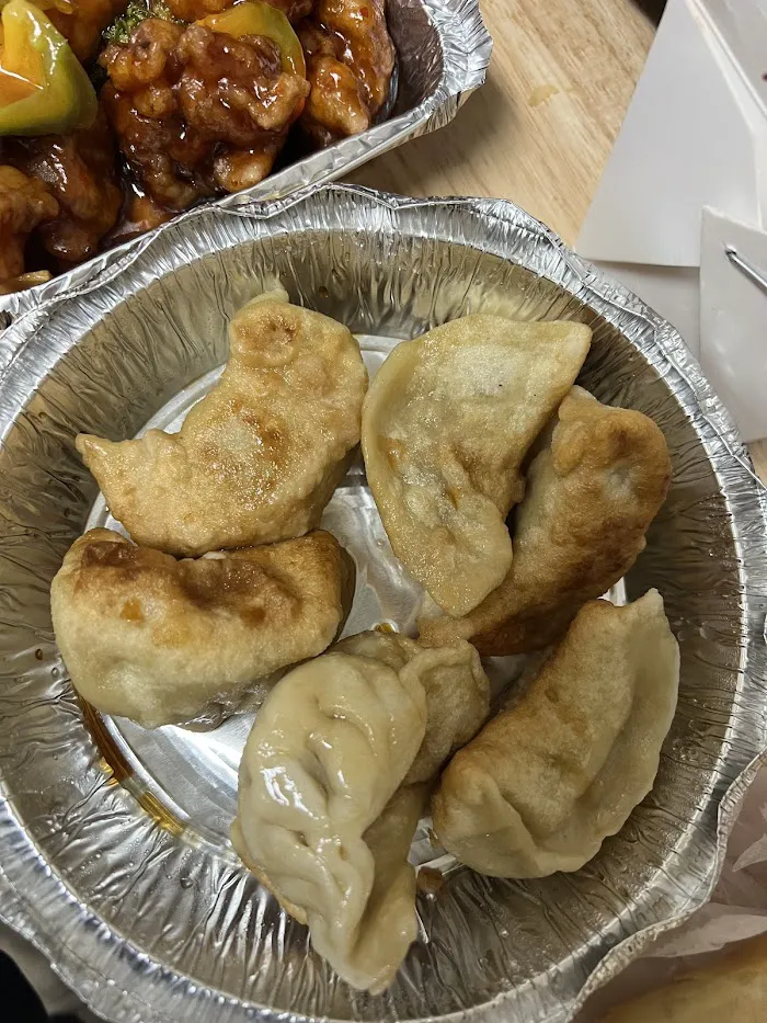 Ying Hui Chinese Restaurant 1