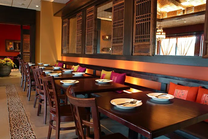 Rhong-Tiam Thai Cuisine 1