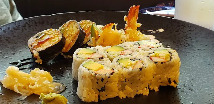 Lido Sushi Asian Bistro 6