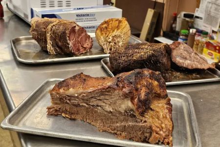 R & S Kosher Restaurant and Caterer
