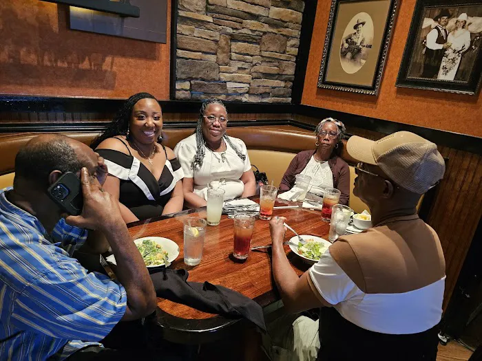 LongHorn Steakhouse 1